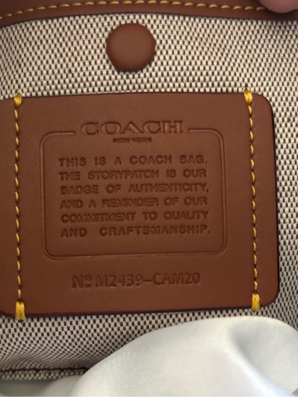 Coach Juliet 30 pocket - Picture 2 of 15